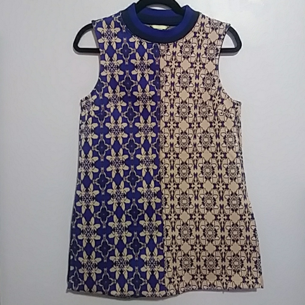 H&M Unique Blue and Pink Print Top